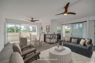 Photo #4: 202526186 Listing 