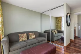 Photo #6: 202526195 Listing 