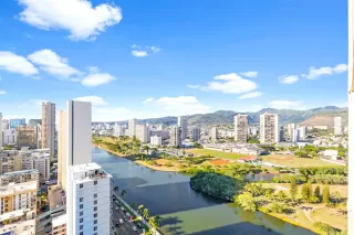 Photo #5: 202526196 Listing 