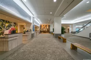 Photo #6: 202526215 Listing 