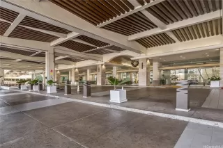 Photo #3: 202526217 Listing 