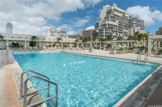 Photo #4: 202526217 Listing 