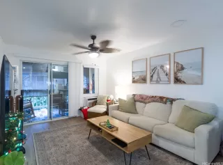 Photo #3: 202526231 Listing 