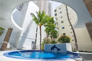 Photo #3: 202526235 Listing 