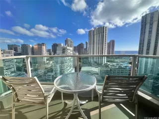 Photo #6: 202526239 Listing 