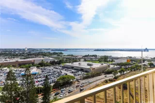 Photo #3: 202526254 Listing 