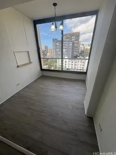 Photo #4: 202526275 Listing 