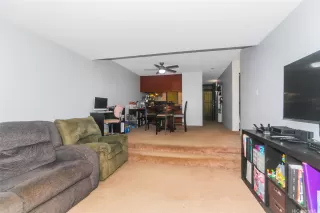 Photo #5: 202526282 Listing 