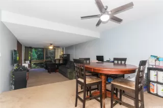 Photo #6: 202526282 Listing 