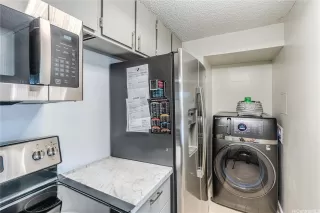 Photo #6: 202526324 Listing 