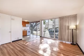 Photo #3: 202526336 Listing 