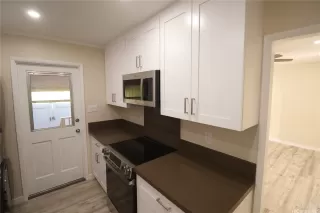 Photo #2: 202526355 Listing 