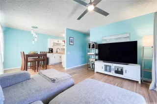 Photo #6: 202526359 Listing 