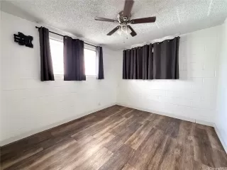 Photo #6: 202526371 Listing 