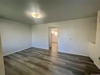 Photo #3: 202526384 Listing 