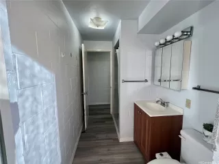 Photo #4: 202526384 Listing 