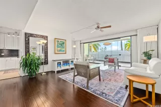 Photo #4: 202526410 Listing 