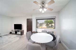 Photo #3: 202526415 Listing 