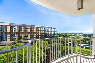 Photo #5: 202526417 Listing 