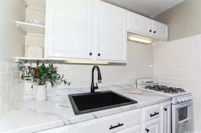 MLS: 202526421 Condo For Sale