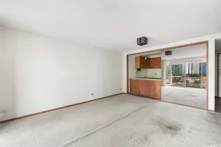 Photo #2: 202526453 Listing 