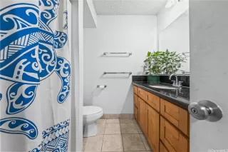 Photo #2: 202526454 Listing 