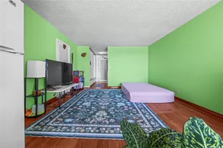 Photo #3: 202526454 Listing 