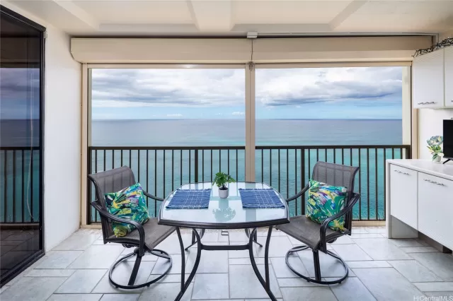 MLS: 202526470 Condo For Sale