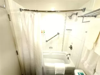 Photo #6: 202527516 Listing 