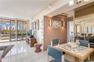 Photo #2: 202527526 Listing 