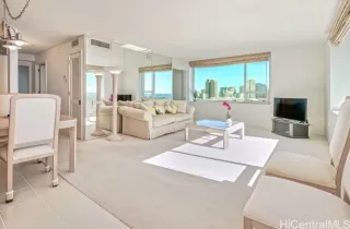 Photo #3: 202527555 Listing 