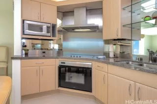 Photo #4: 202527555 Listing 