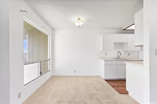 Photo #3: 202527567 Listing 