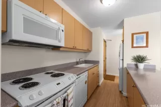 Photo #4: 202527575 Listing 