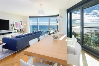 Photo #4: 202527590 Listing 