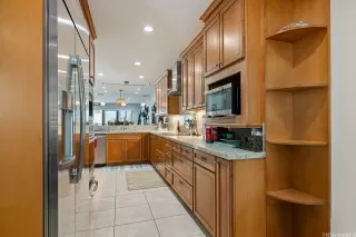 Photo #4: 202527612 Listing 