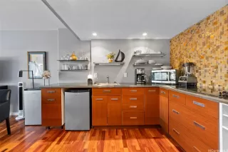 Photo #4: 202527620 Listing 