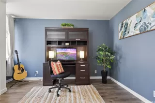 Photo #5: 202527622 Listing 