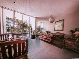 Photo #5: 202527658 Listing 