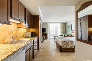 Photo #3: 202527665 Listing 