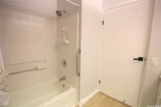 Photo #6: 202527669 Listing 