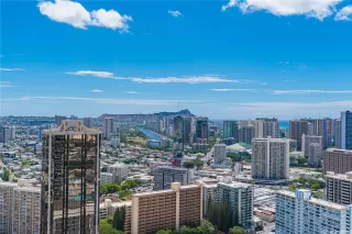 Photo #3: 202527683 Listing 