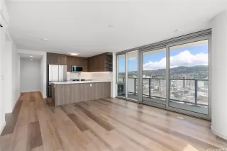 Photo #5: 202527683 Listing 