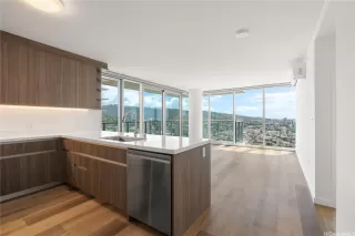 Photo #6: 202527683 Listing 