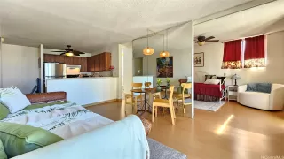 Photo #5: 202527696 Listing 