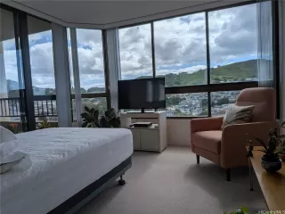 Photo #6: 202527702 Listing 