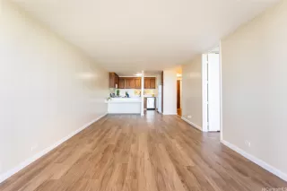 Photo #3: 202527709 Listing 