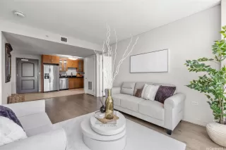 Photo #2: 202527716 Listing 