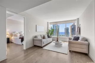 Photo #4: 202527716 Listing 