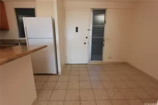 Photo #5: 202527730 Listing 